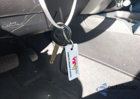 2016 Toyota Tundra Platinum 5.7L V8 z USA, uszkodzony, nr VIN 5TFAW5F15GX555415